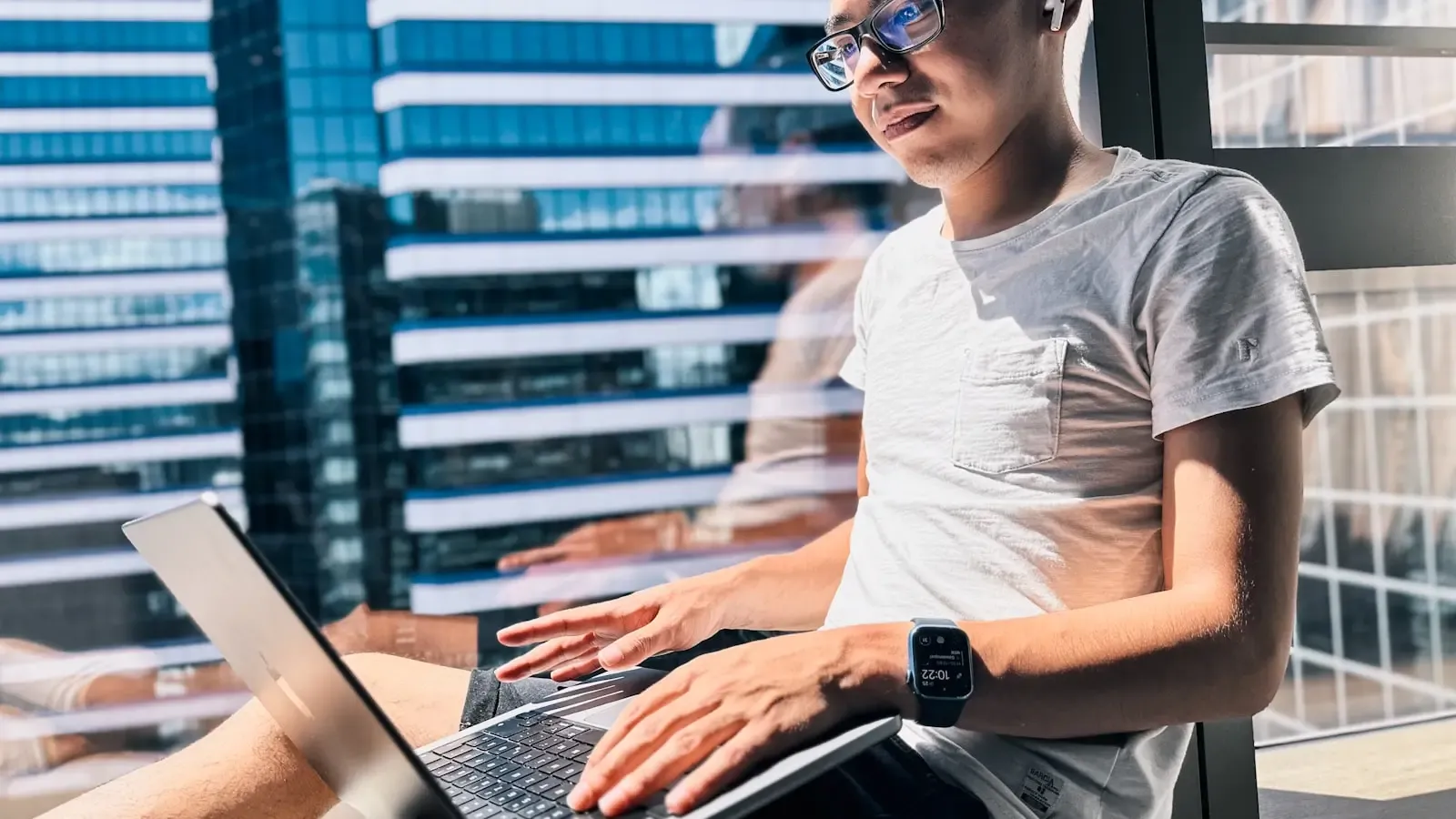 Why Should Founders Choose Bootstrapping Over Venture Capital in 2025