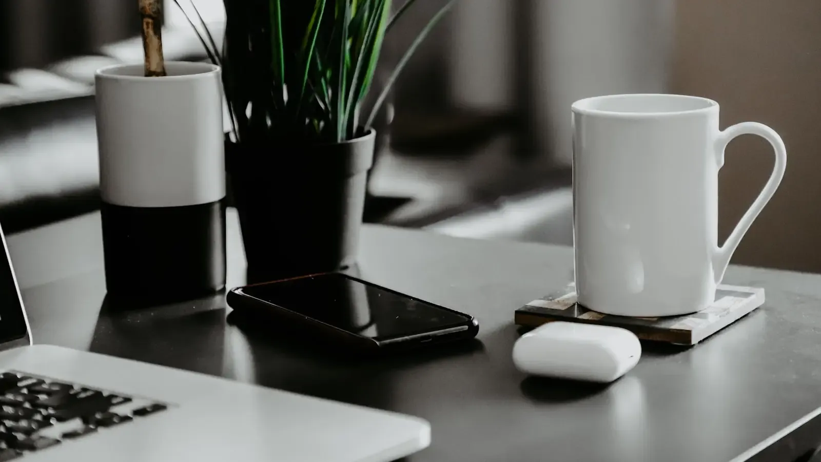 How Can You Maximize Workflow Efficiency In A Small Urban Apartment