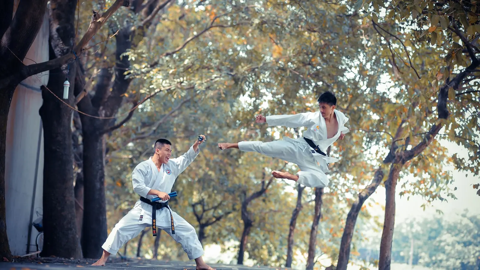What training do actors undergo for physically demanding action roles?