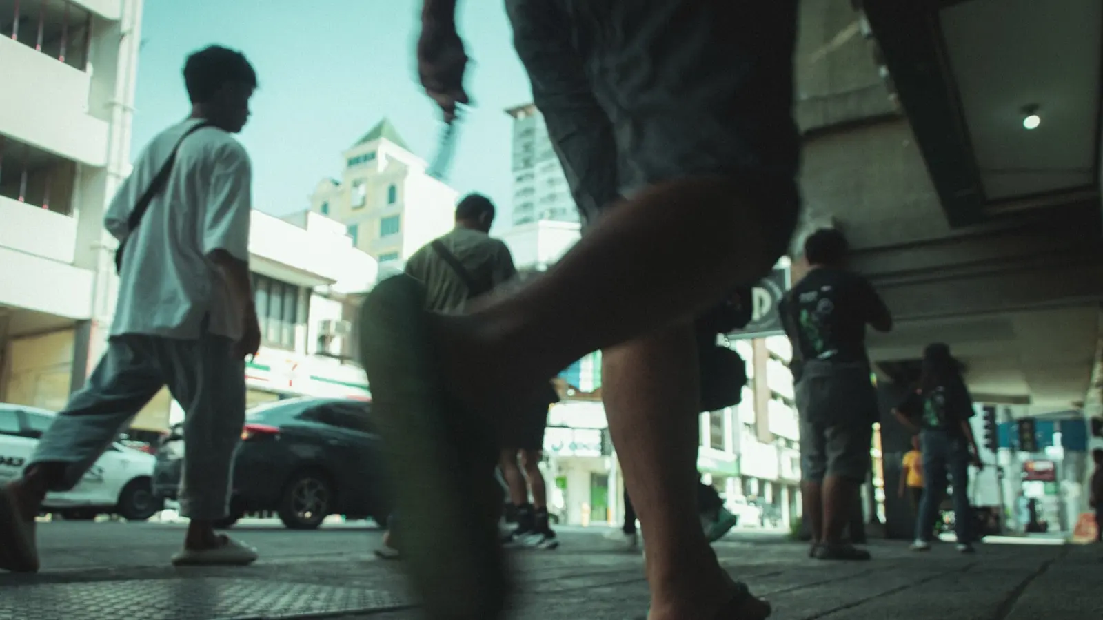 How can travelers avoid foot pain from walking all day on city trips?