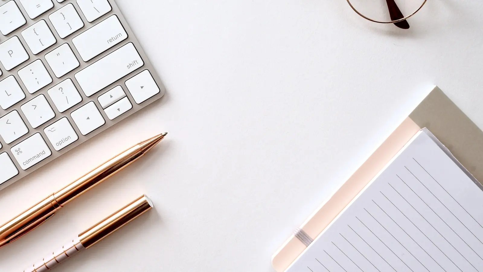 What Is the Best AI Writing Assistant for Your Blog?