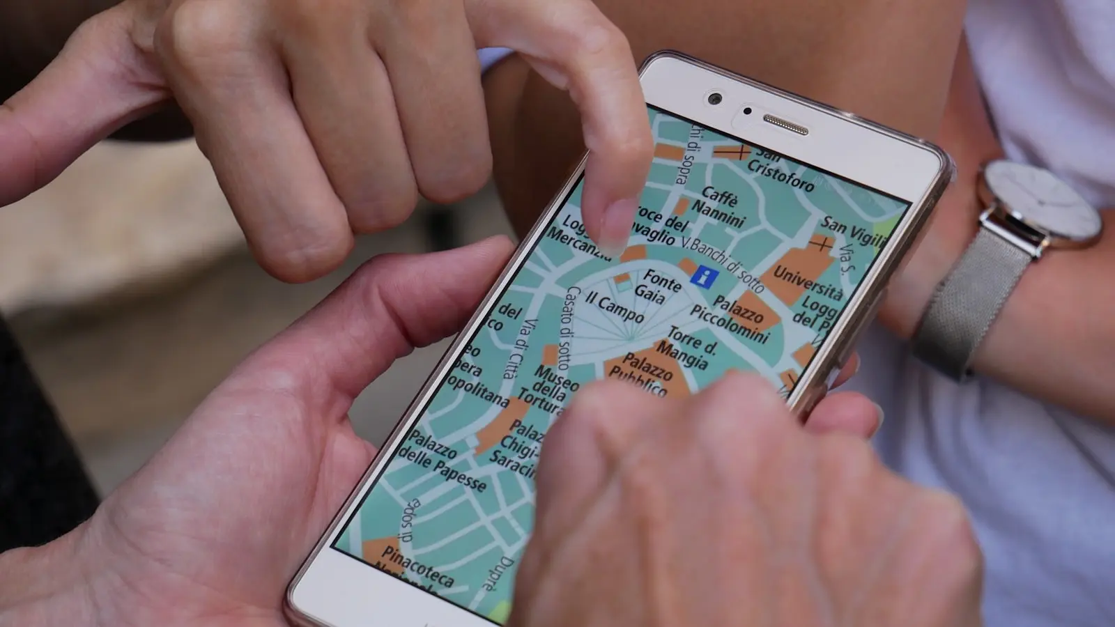 What Offline Map App Works Best for Kazakhstan's Remote Canyons?