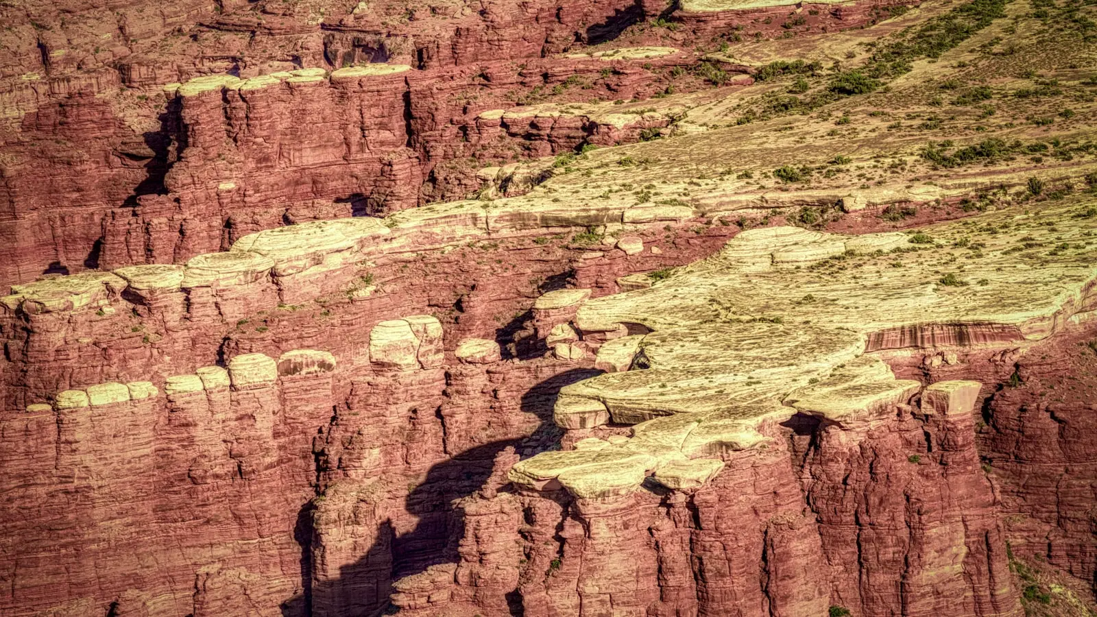 Is Charyn Canyon a Better Technical Hiking Destination Than the Grand Canyon?