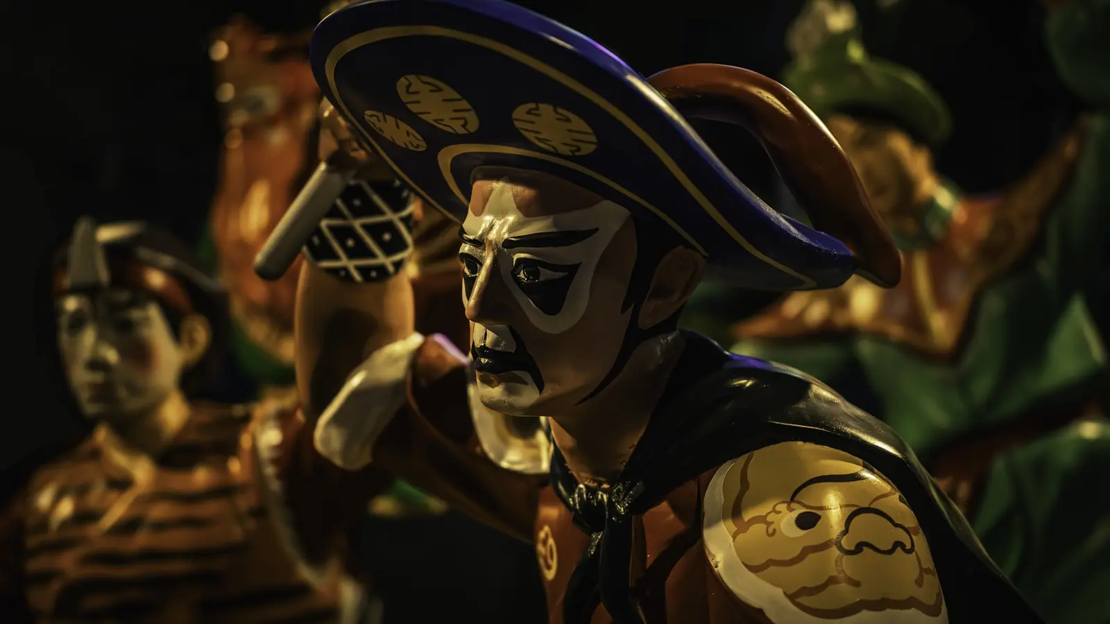 Why do Chinese historical dramas misrepresent ancient city life?