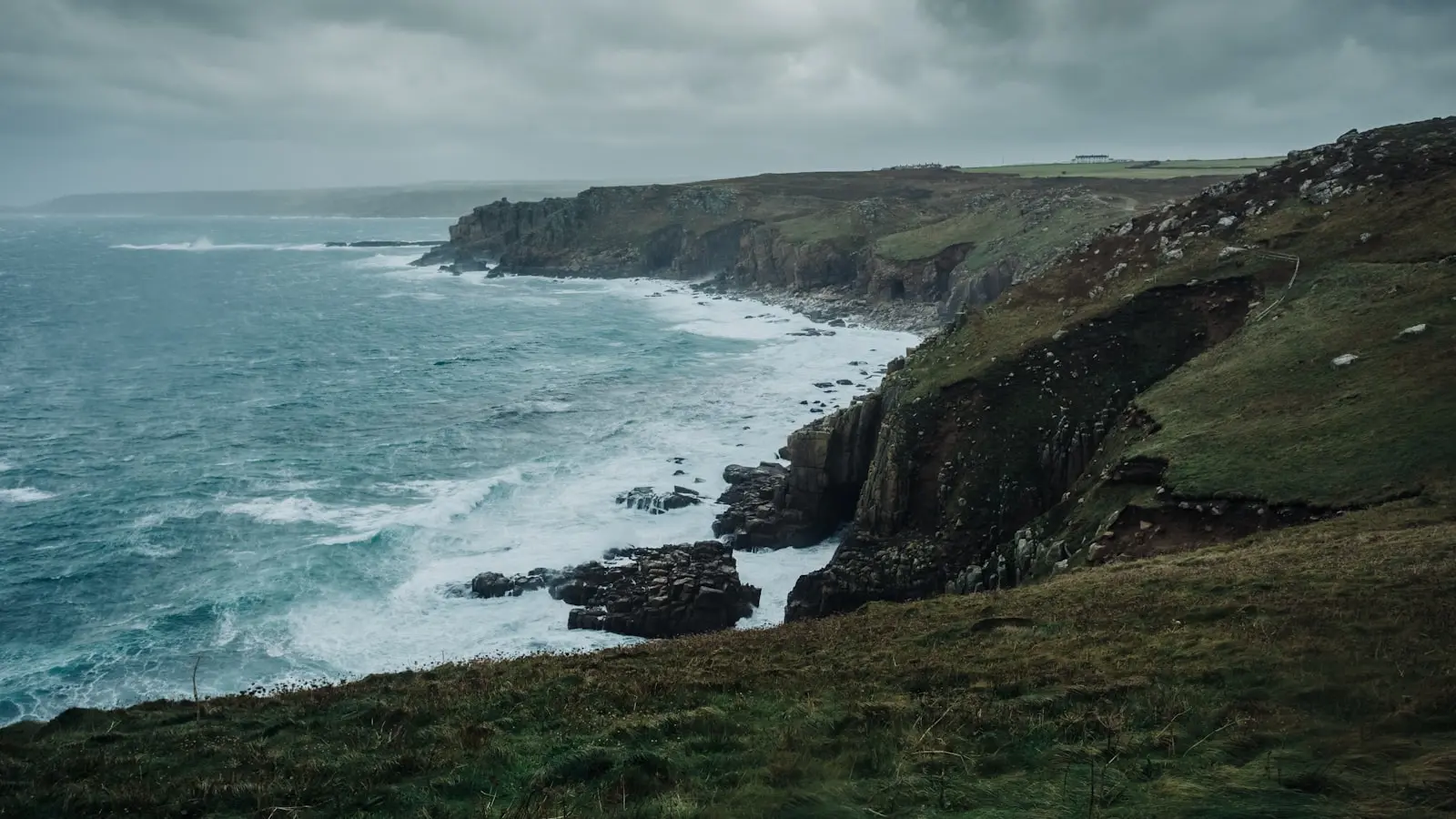 What Makes Cornwall's Narrow Roads So Challenging for First Time Drivers?