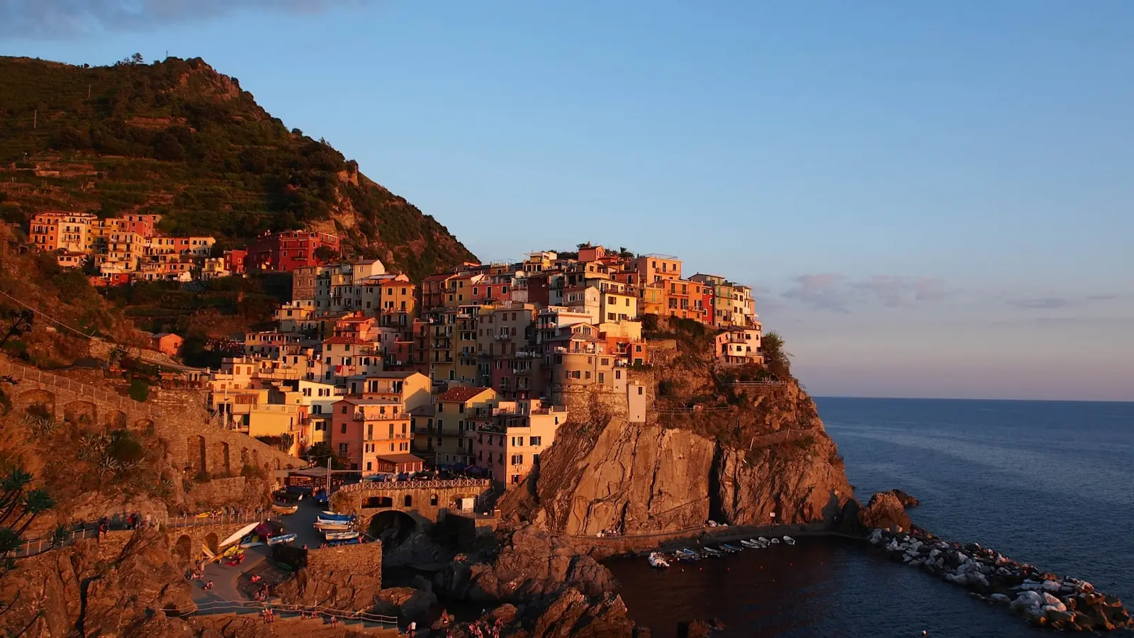Is December the Best Time to Hike the Cinque Terre Trail?