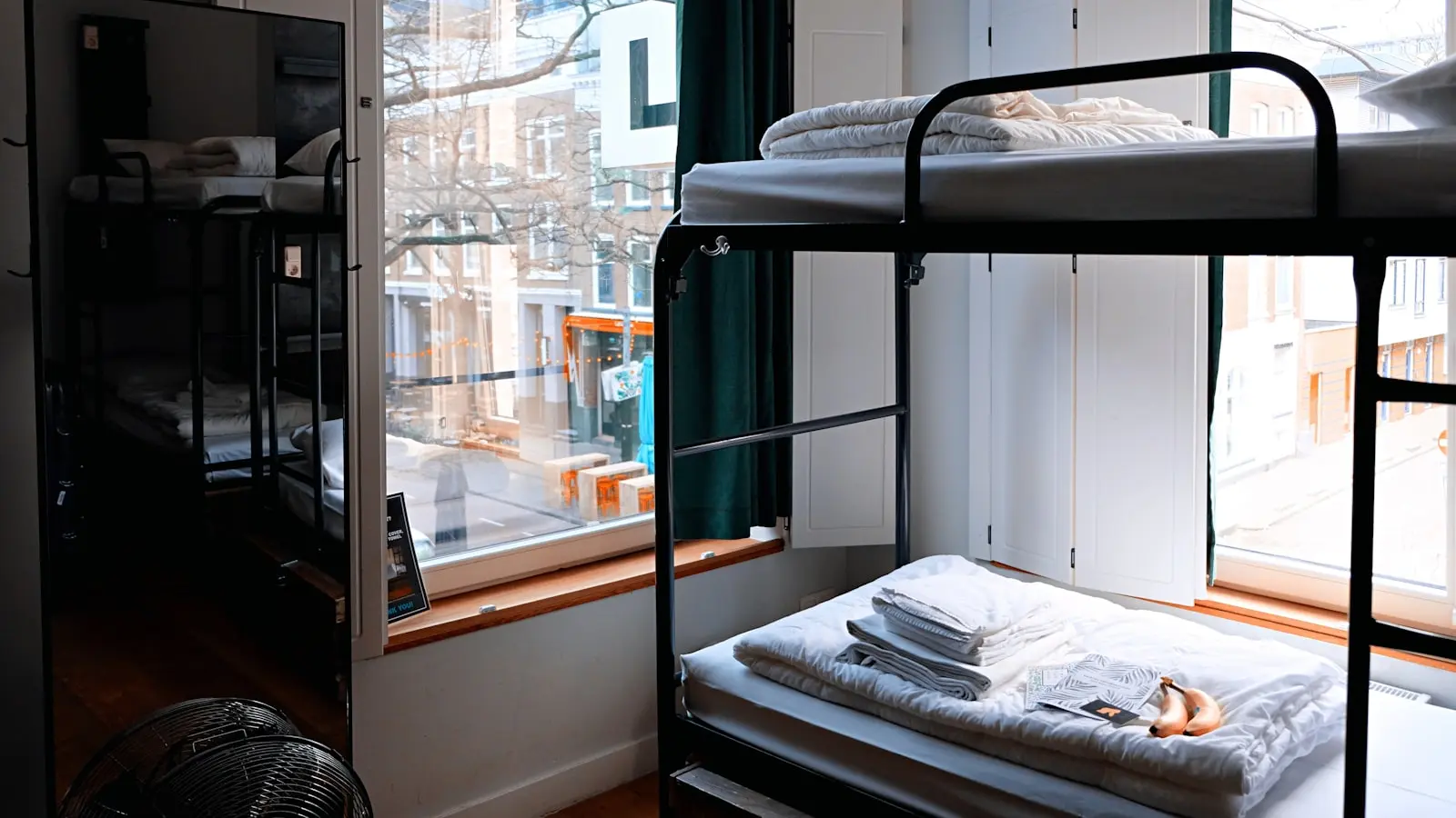 Is It Possible to Sleep Well in a Budget Hostel Without a Private Room?