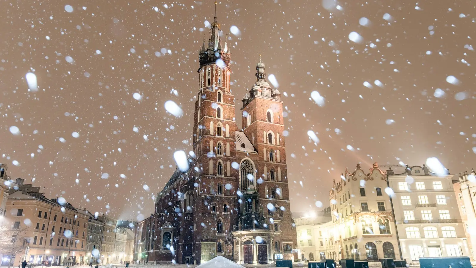 What Should You Know Before Visiting Krakow in Winter?