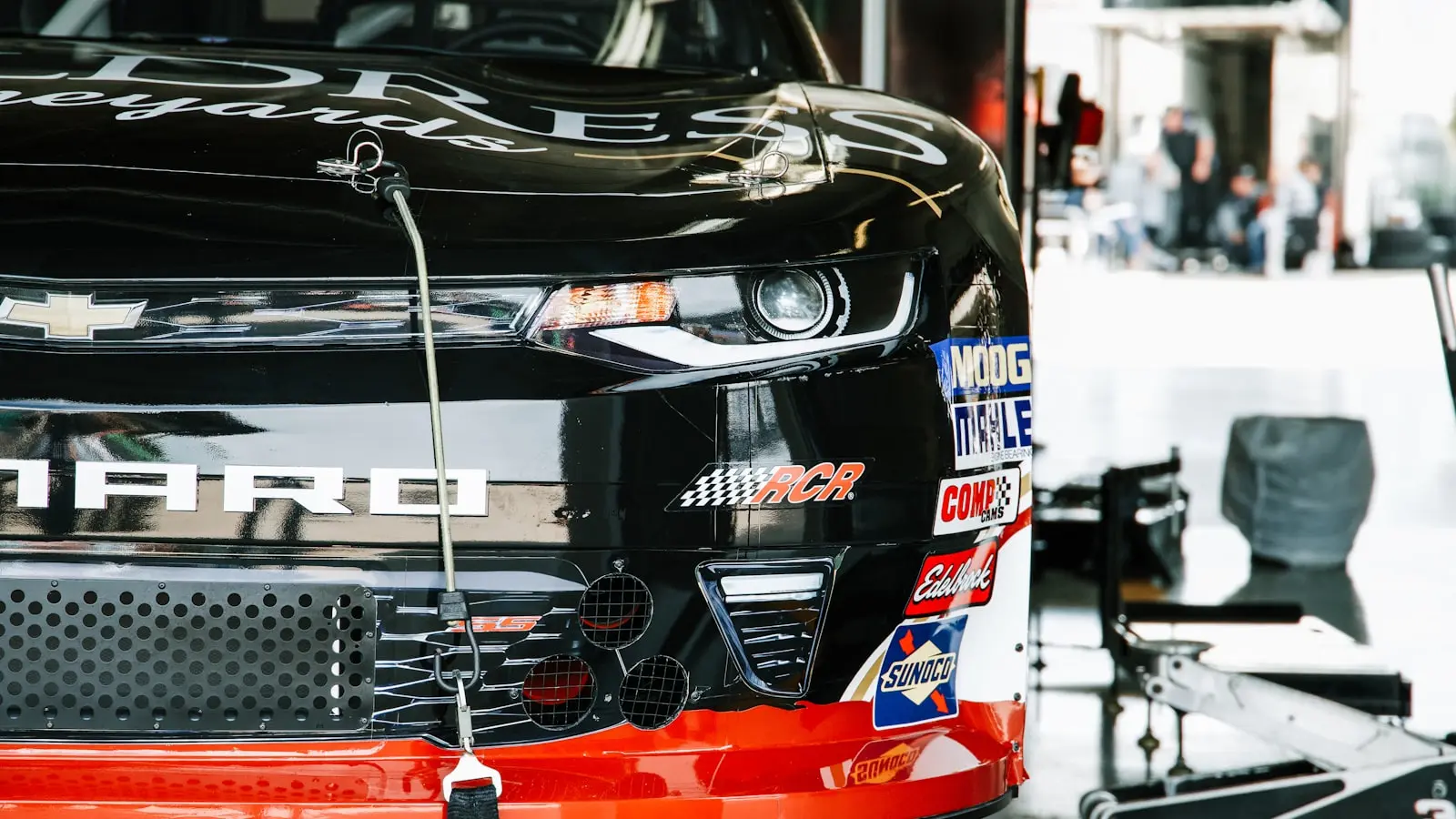 How Did Kyle Busch's Aggressive Style Shape His NASCAR Championships?