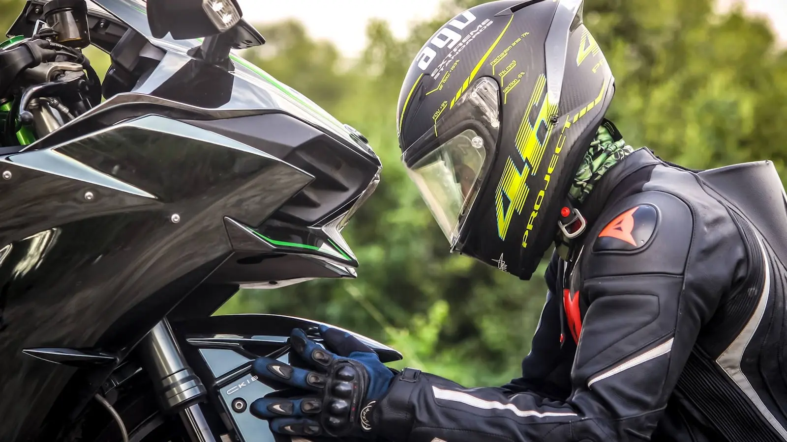 Can MotoGP Airbag Suits Fully Protect Riders After a Crash?