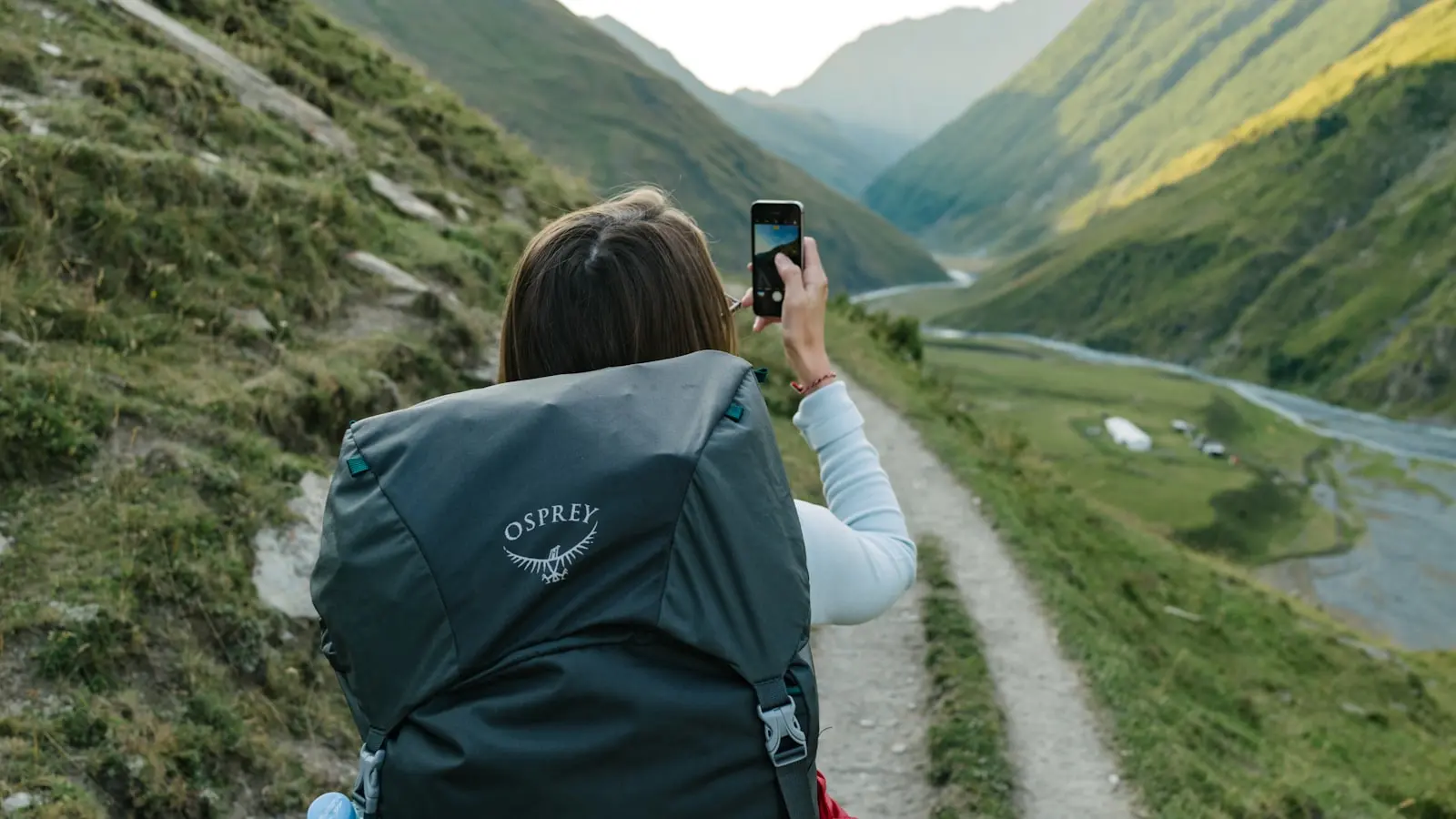 How Can You Build an Offline Uzbekistan Travel Plan on Your Phone?