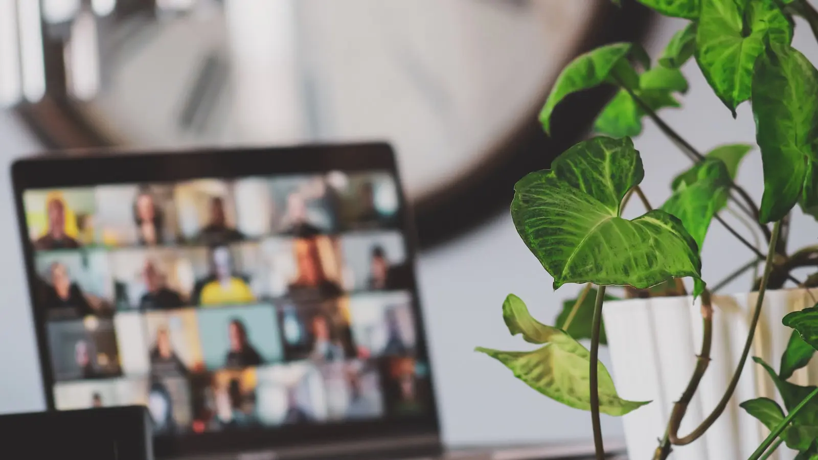 How Can You Protect Confidential Data in AI Meeting Notes?