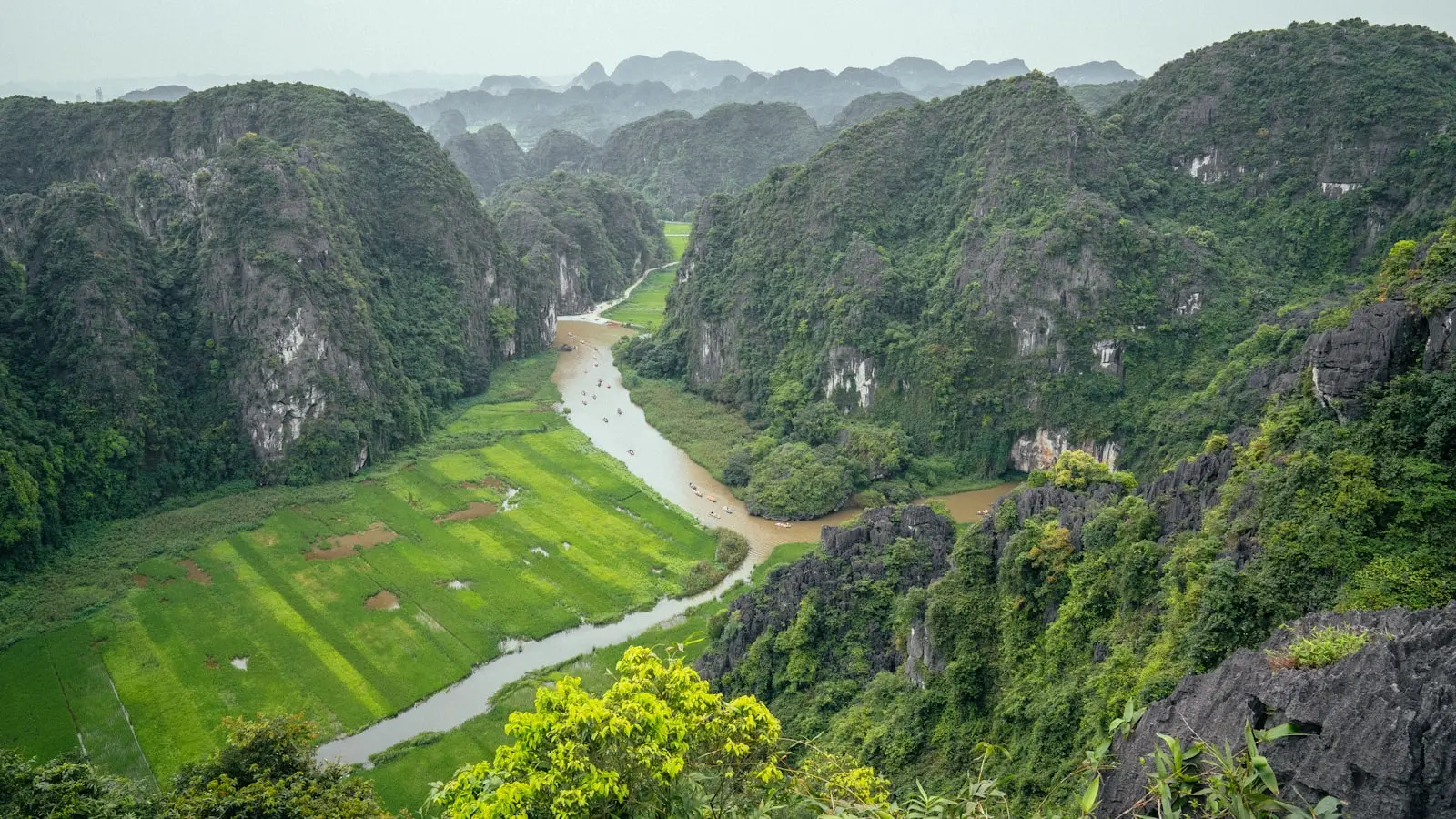 What Is a Realistic 7-Day Hiking Itinerary for Northern Vietnam?