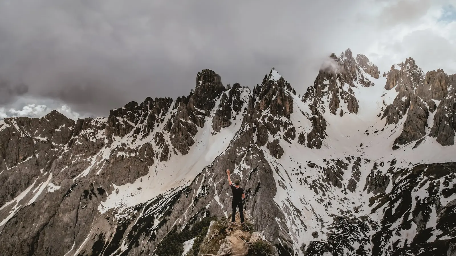 Is the Seceda Hike in the Dolomites a Beginner Friendly Trek?