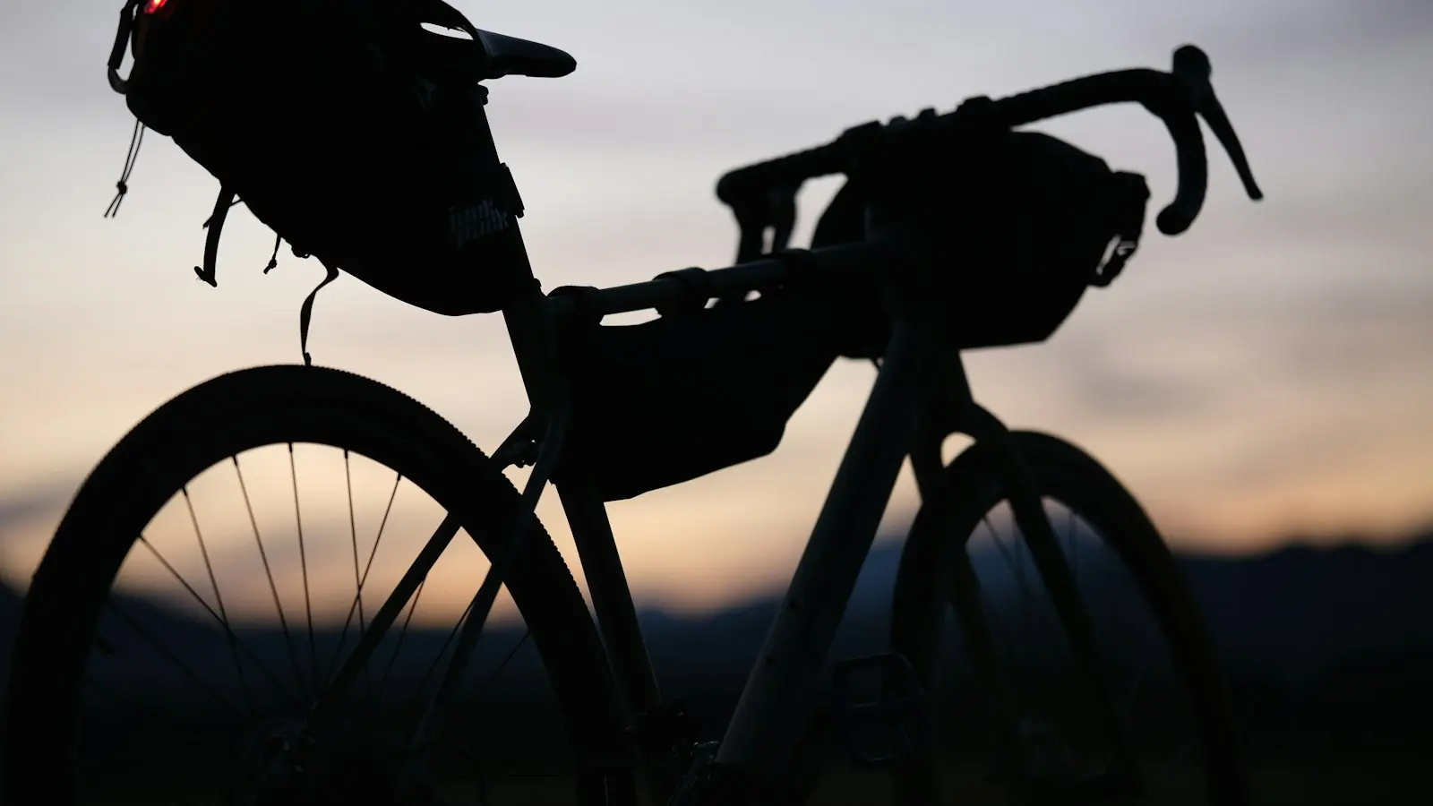How Can a Teen Plan a First London to Amsterdam Cycle Tour?