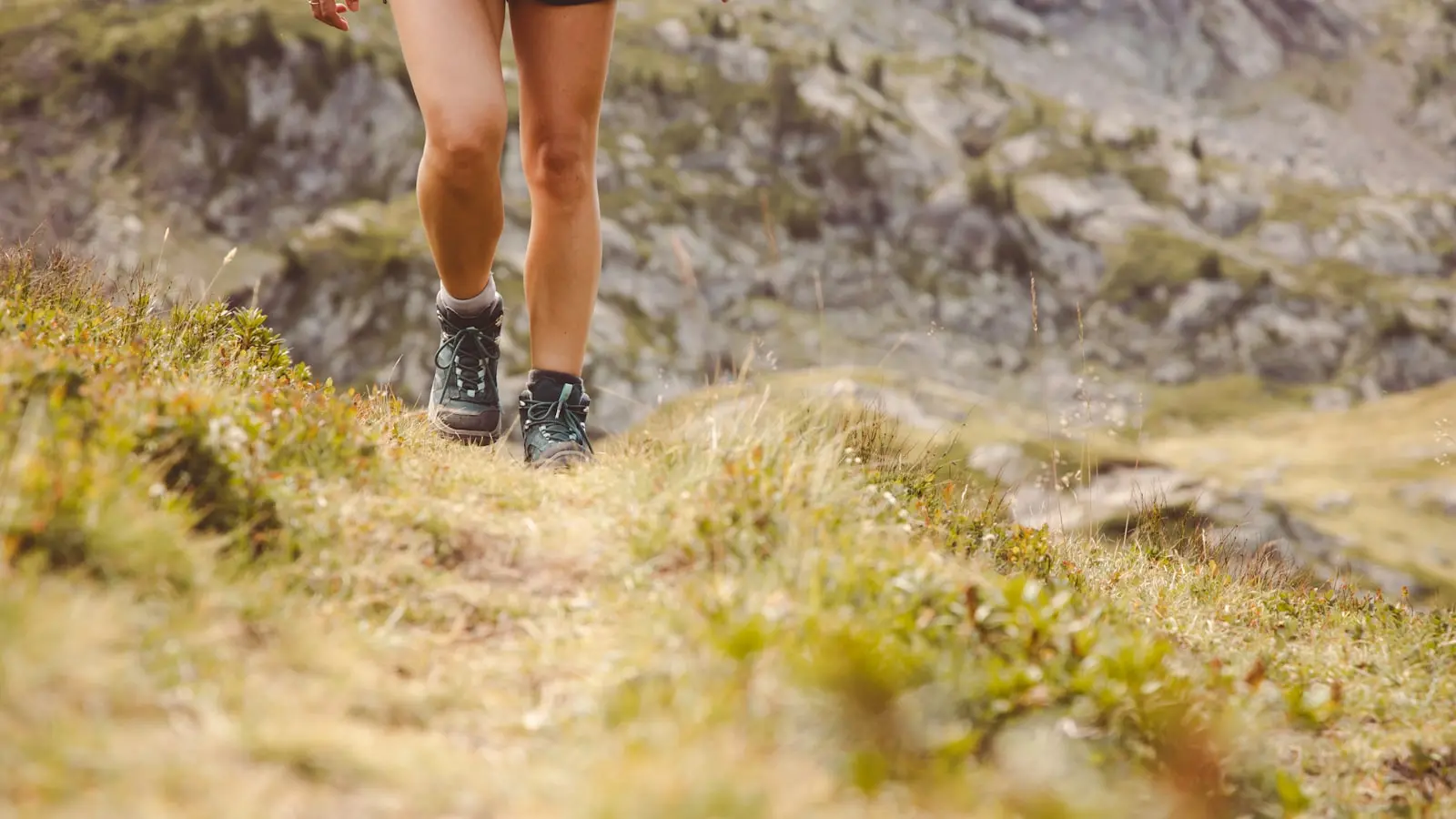 What Are the Best Trail Running Shoes for Narrow Feet?