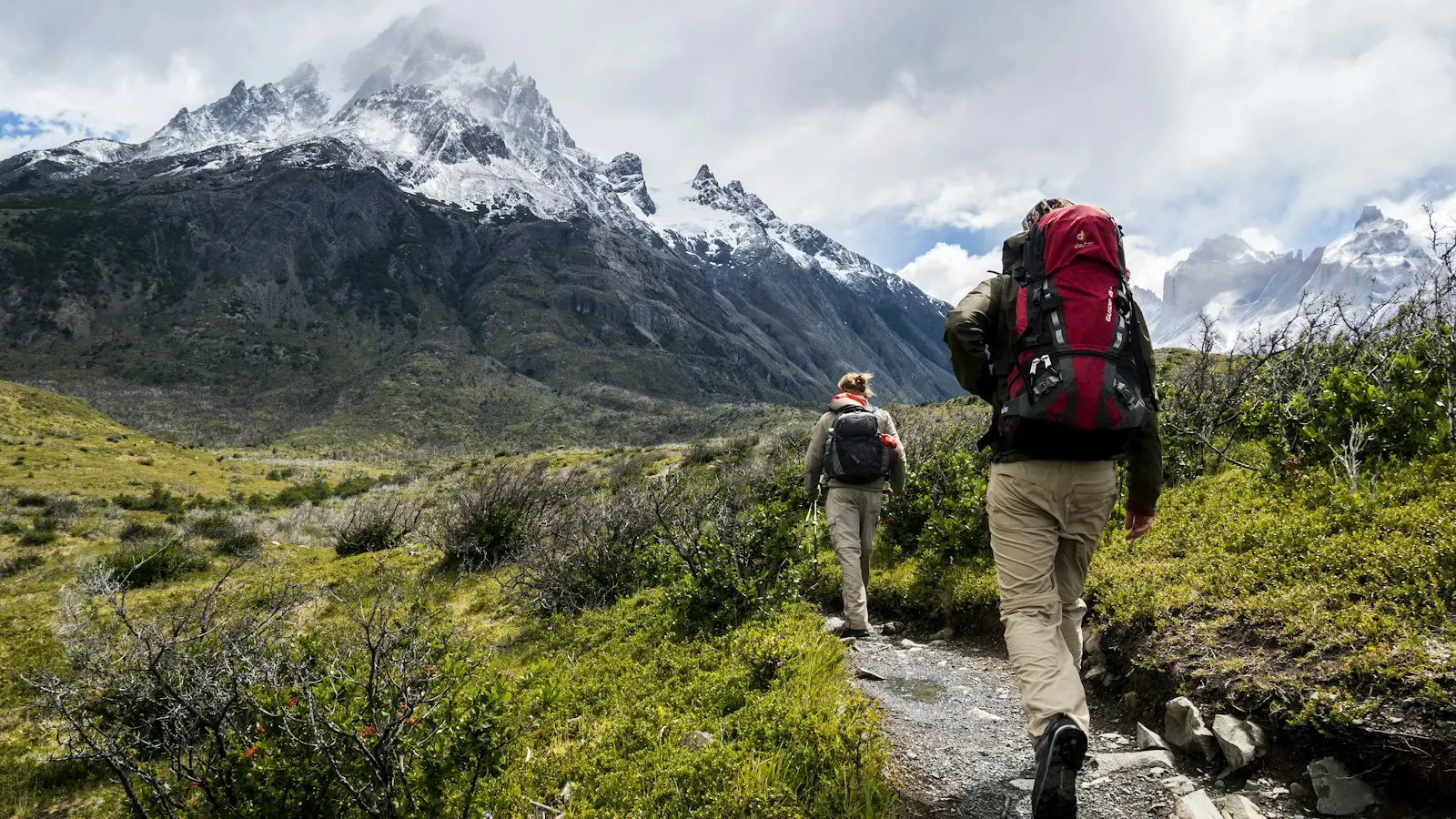 Can Walking Tours Build Fitness Without Formal Workouts?