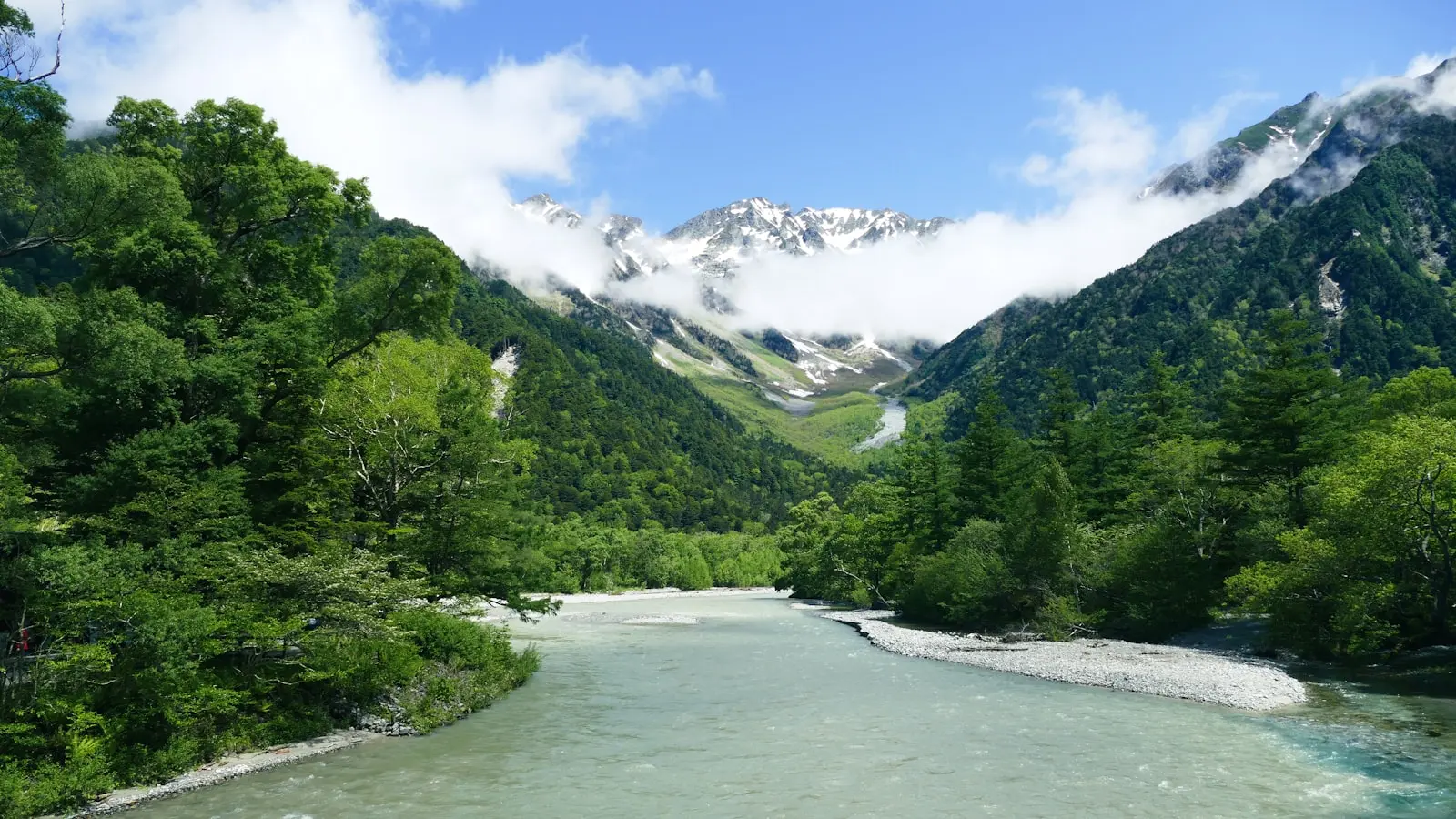 What geological forces shaped the Japanese Alps and Nikko region?