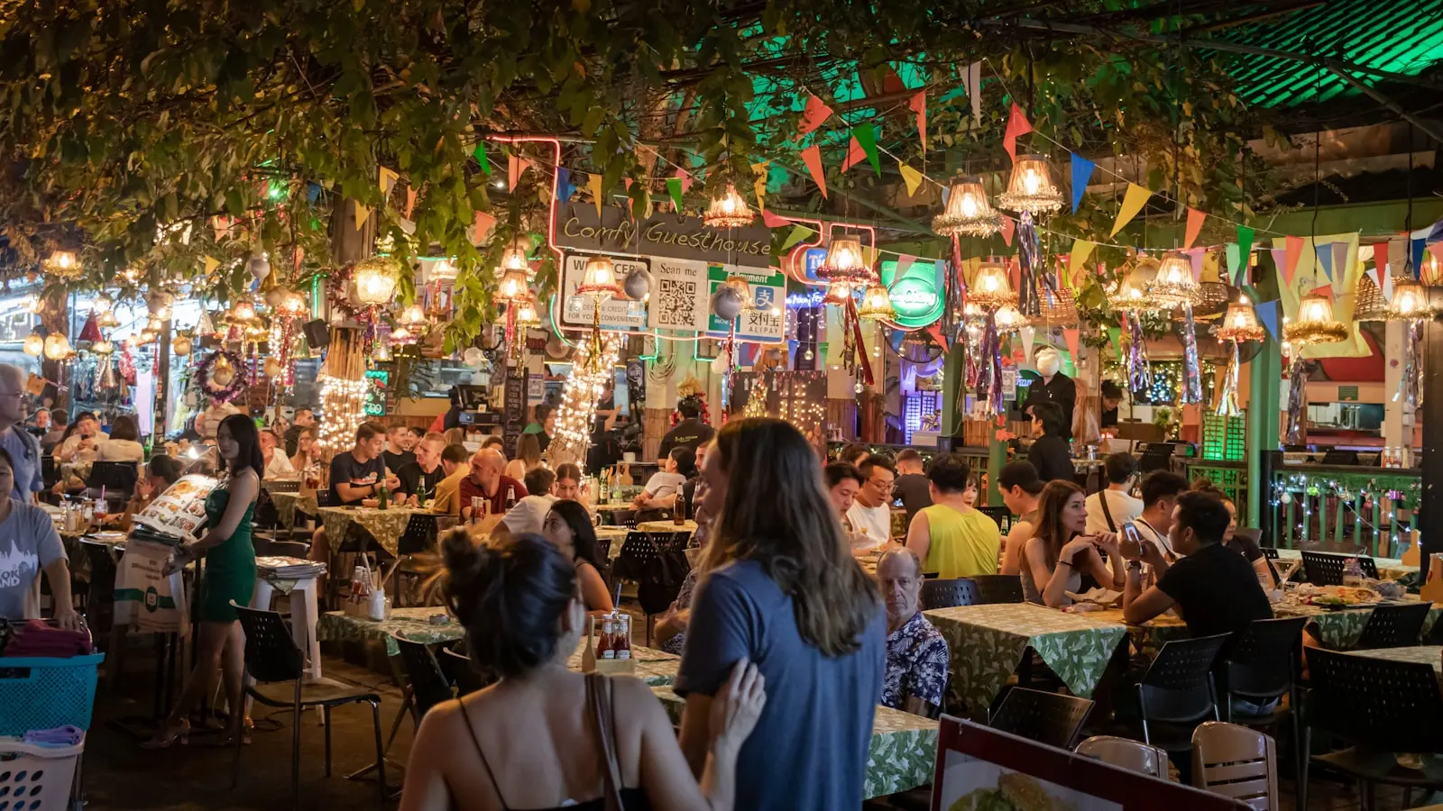 Where Do Locals Eat Affordable Seafood in Kotor Old Town?