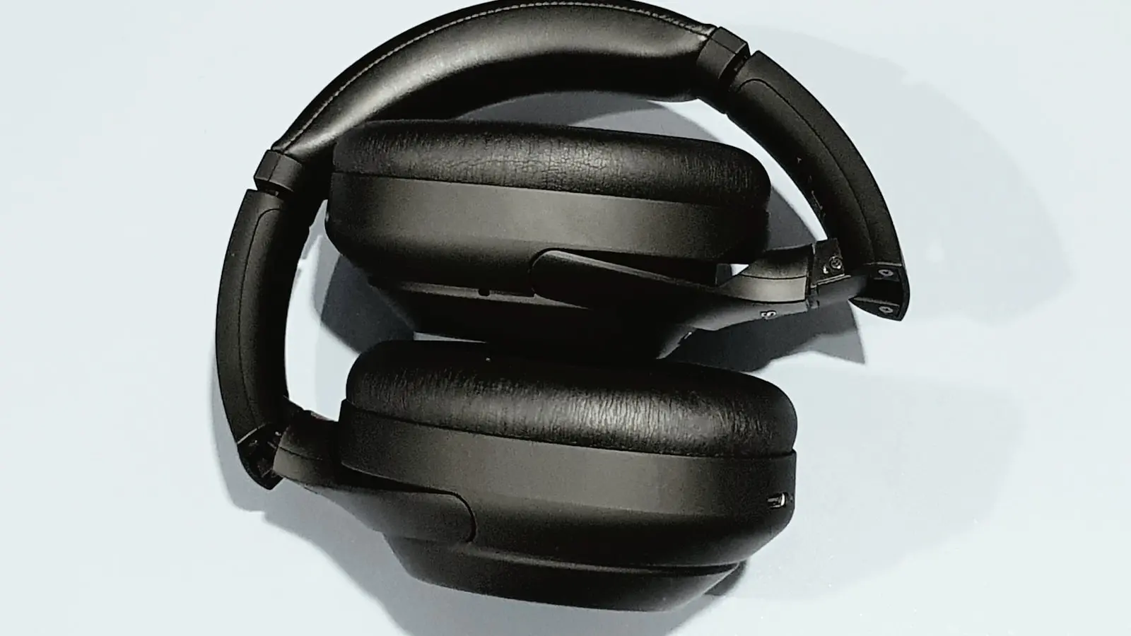 Why Do Active Noise Canceling Headphones Cause Ear Pressure and Pain