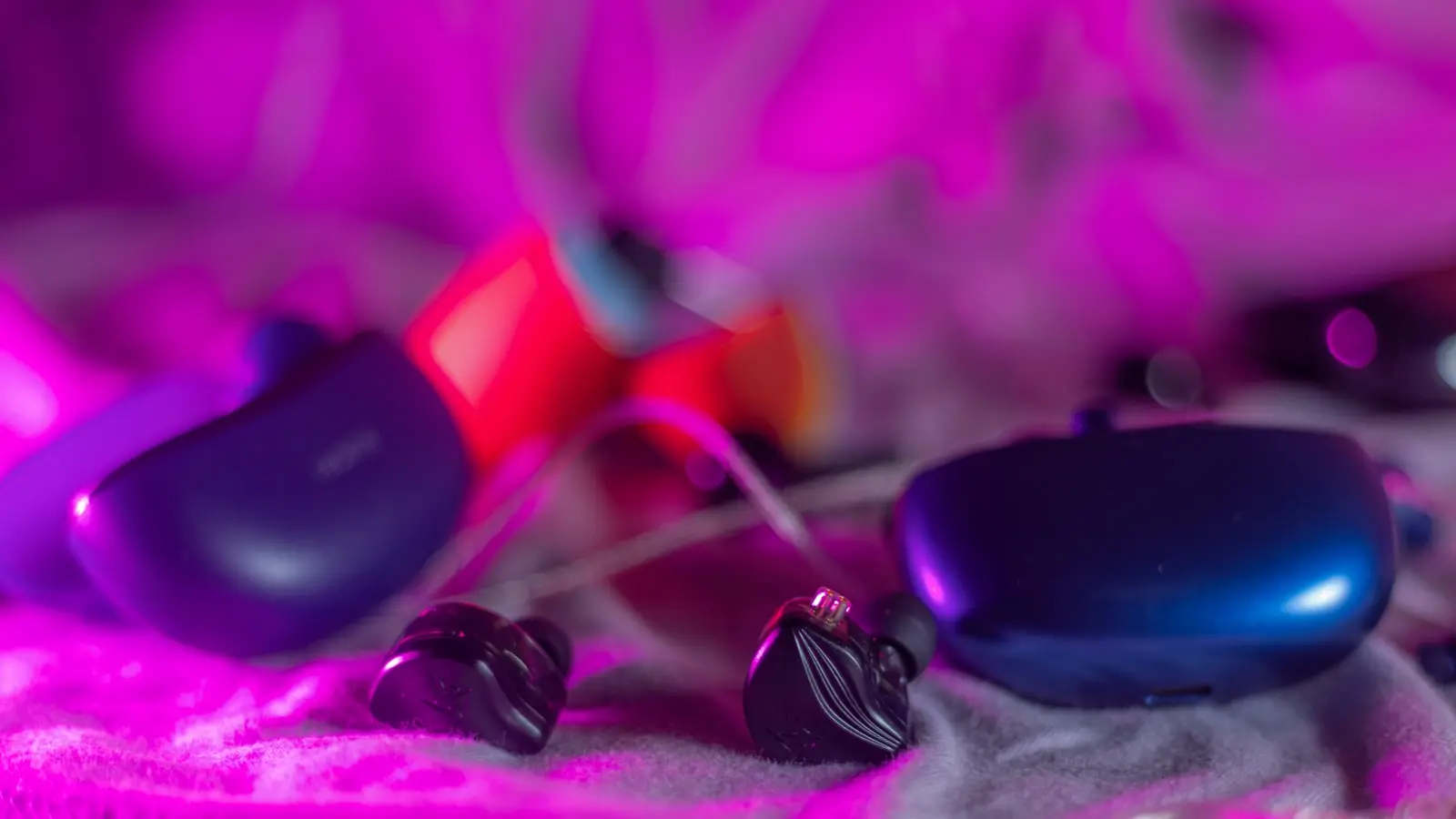 Why Do Noise Cancelling Earbuds Cause Ear Pain and Nausea
